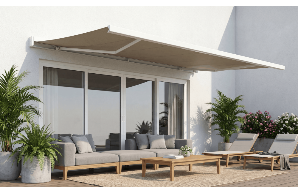 Store en stock coffre intégral Hermès blanc Motorisé à télécommande + manœuvre de secours et éclairage led, toile crème